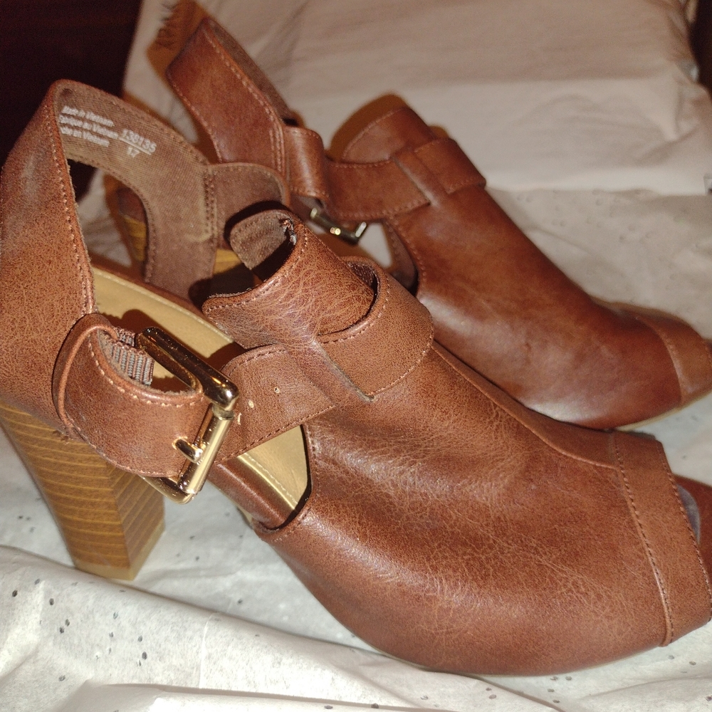 Festival Sandal, 4" heel